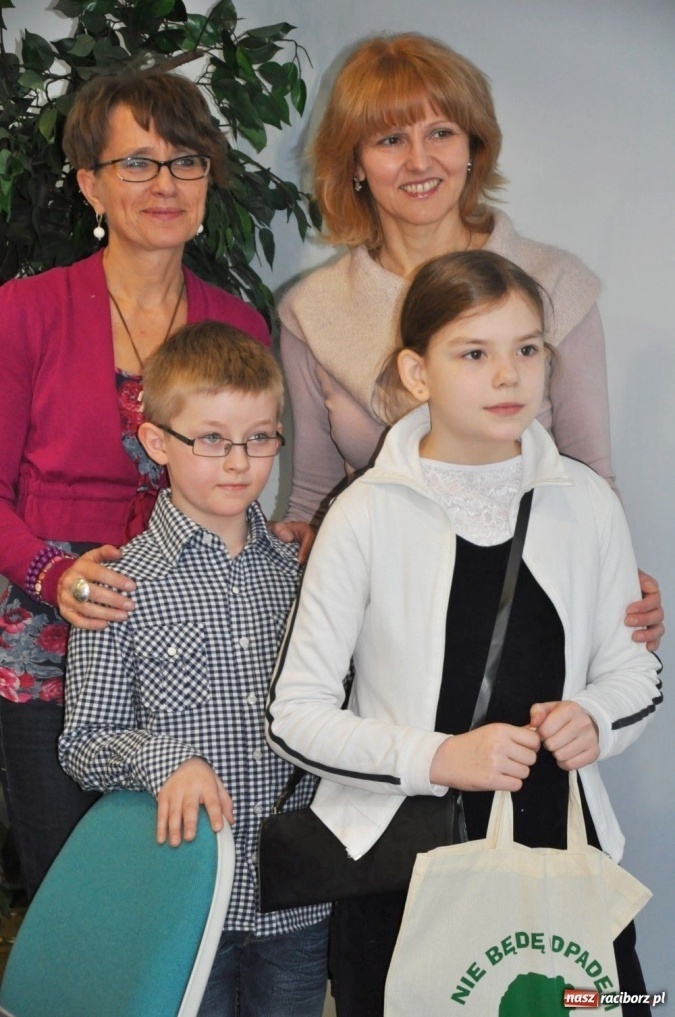 Zdjęcie w galerii na portalu naszraciborz.pl: Małe jest piękne i może dużo wiadomości z regionu