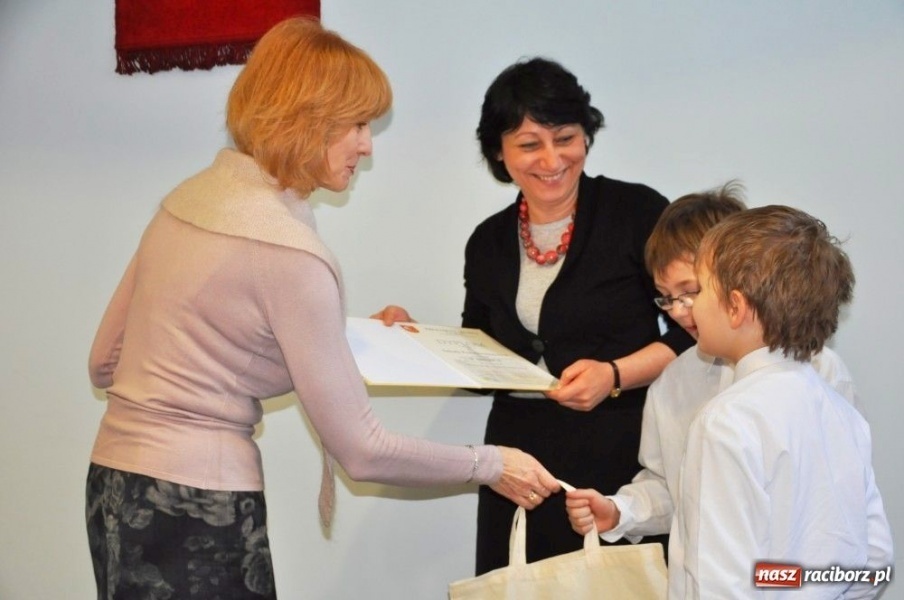 Zdjęcie w galerii na portalu naszraciborz.pl: Małe jest piękne i może dużo wiadomości z regionu