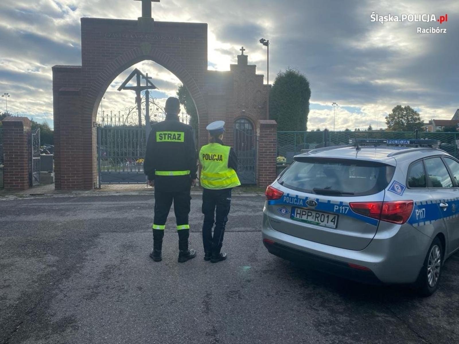 Zdjęcie w galerii na portalu naszraciborz.pl: Policja prowadzi działania pod kryptonimem Wszystkich Świętych wiadomości z regionu