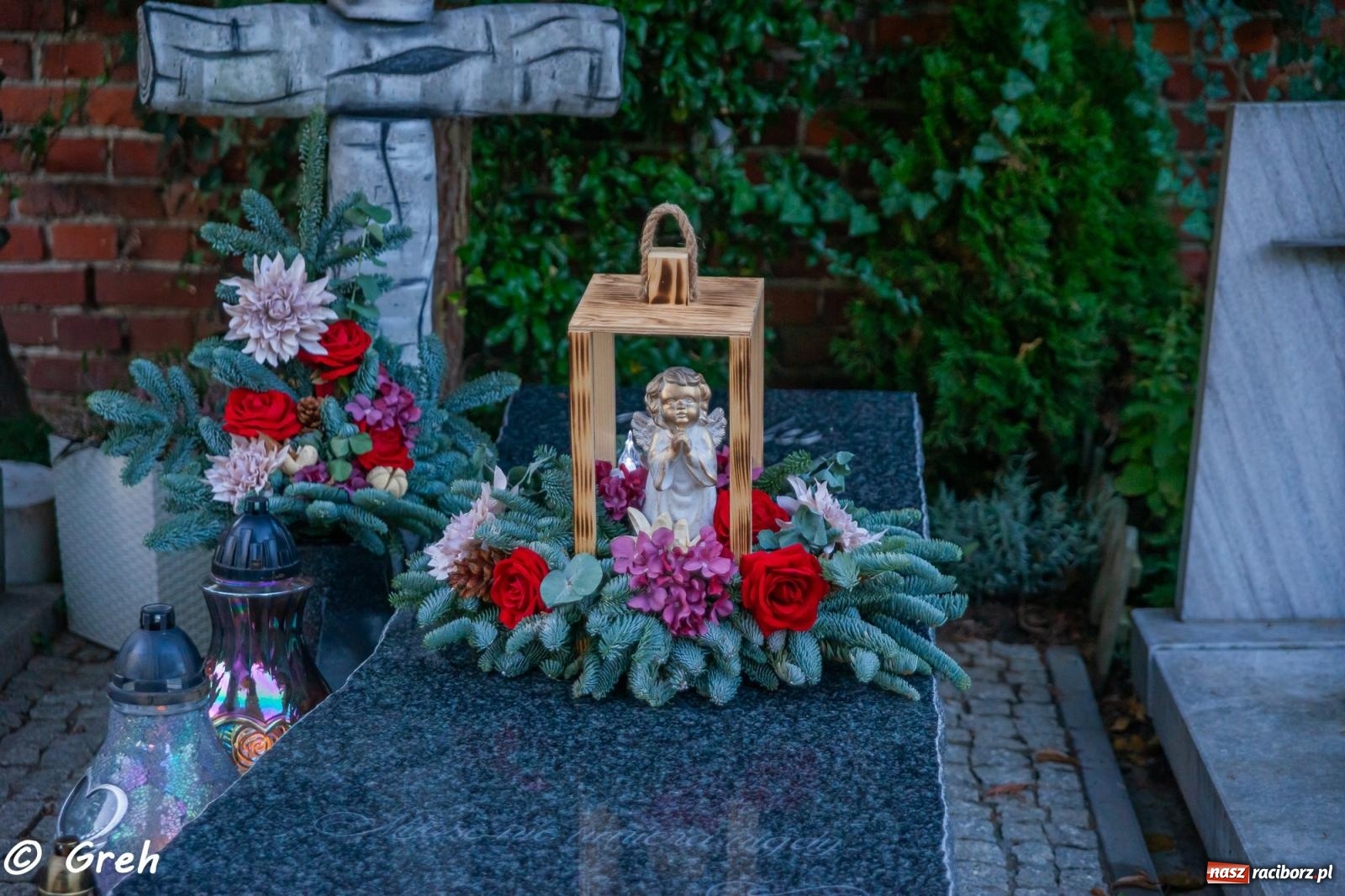 Zdjęcie w galerii na portalu naszraciborz.pl: Nieszpory i procesja na cmentarzu Jeruzalem [FOTO i WIDEO] wiadomości z regionu