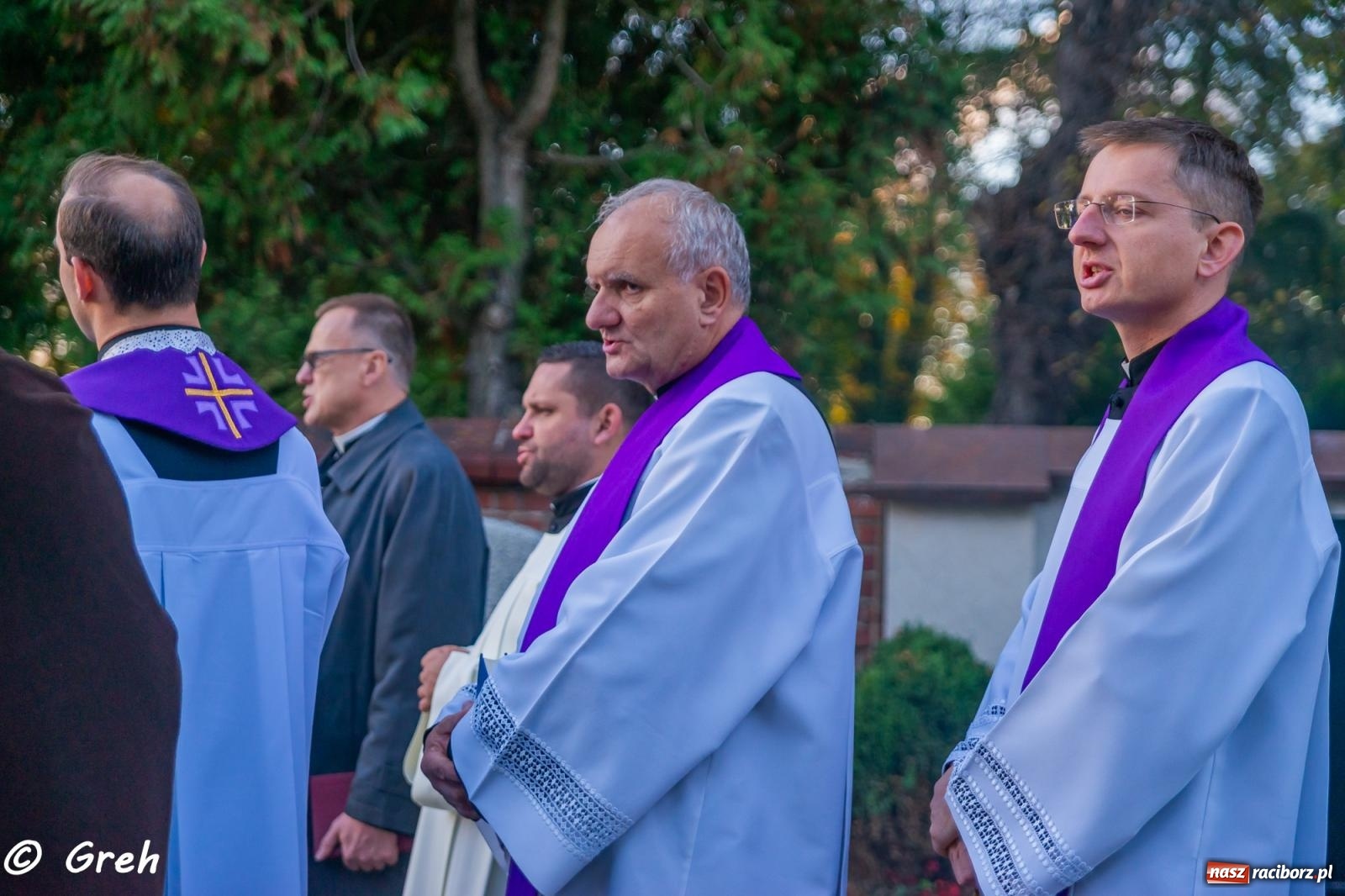 Zdjęcie w galerii na portalu naszraciborz.pl: Nieszpory i procesja na cmentarzu Jeruzalem [FOTO i WIDEO] wiadomości z regionu