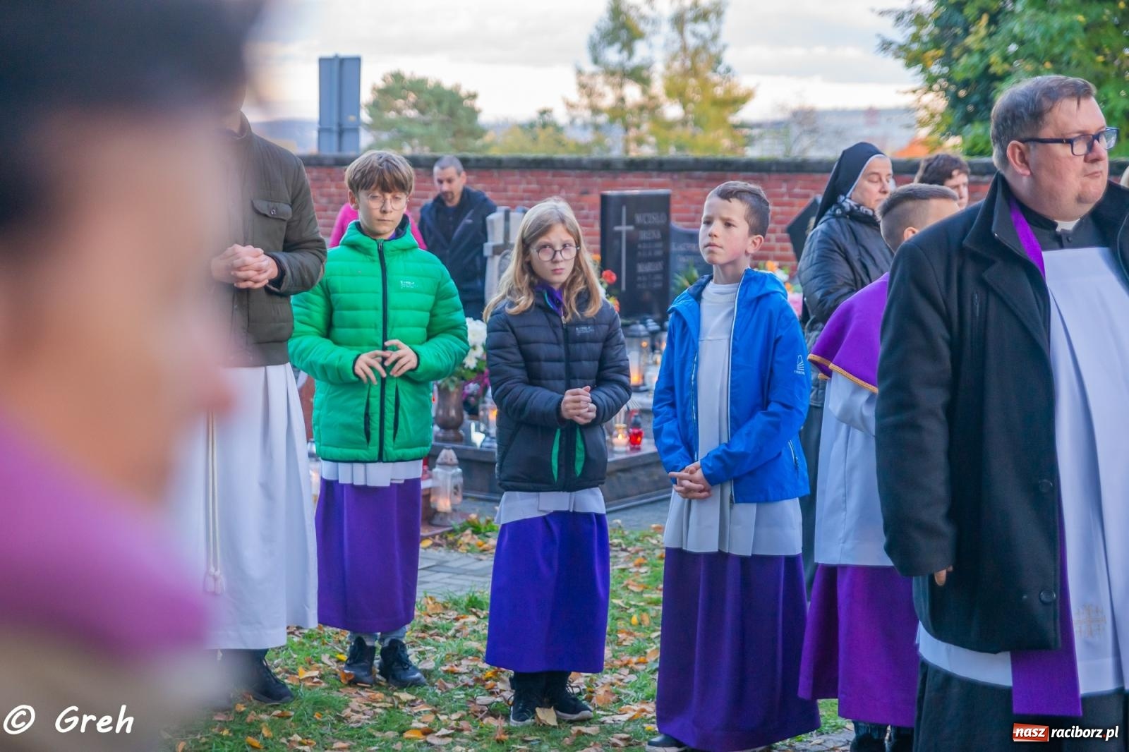 Zdjęcie w galerii na portalu naszraciborz.pl: Nieszpory i procesja na cmentarzu Jeruzalem [FOTO i WIDEO] wiadomości z regionu
