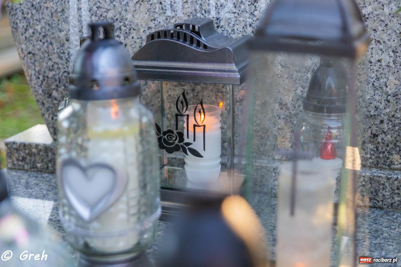 Zdjęcie w galerii na portalu naszraciborz.pl: Nieszpory i procesja na cmentarzu Jeruzalem [FOTO i WIDEO] wiadomości z regionu