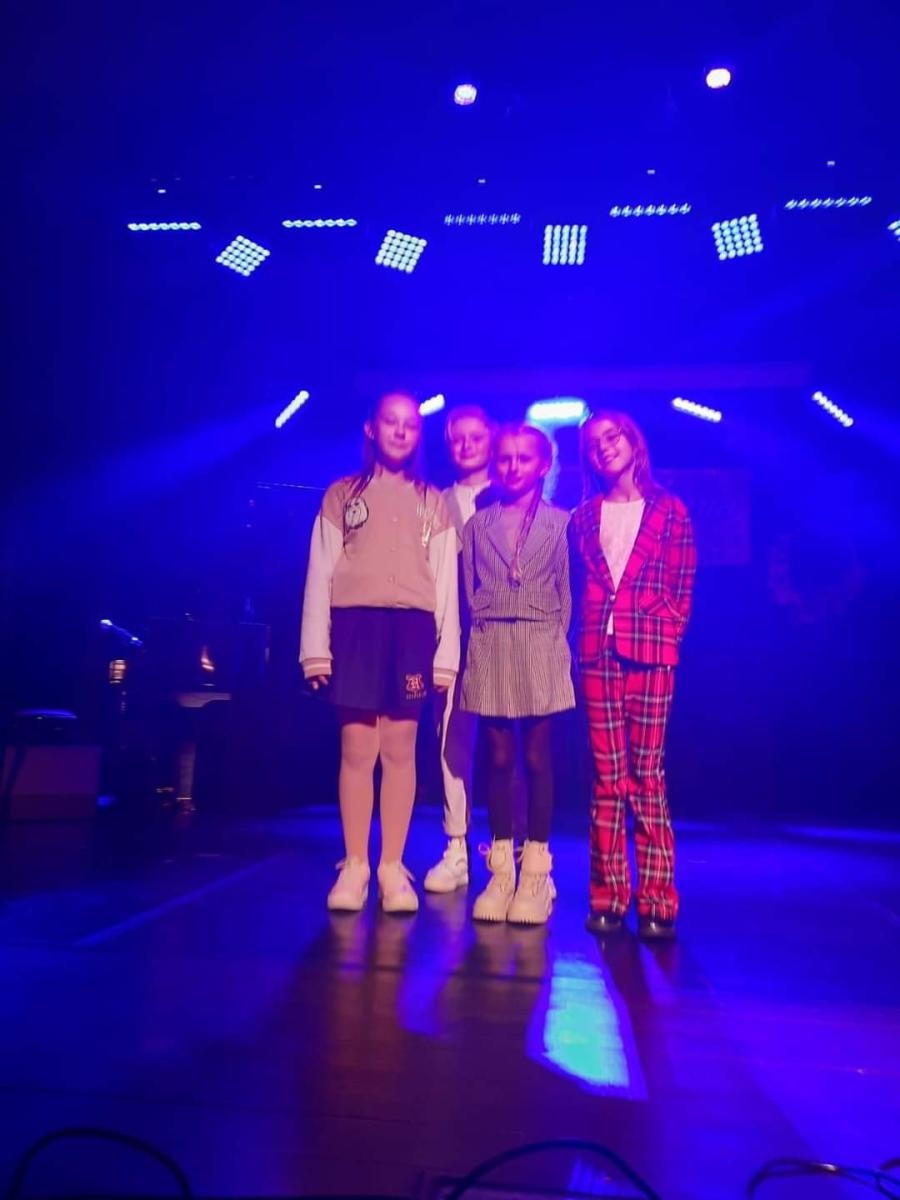 Zdjęcie w galerii na portalu naszraciborz.pl: Wokalny sukces Oliwii w Żorach wiadomości z regionu