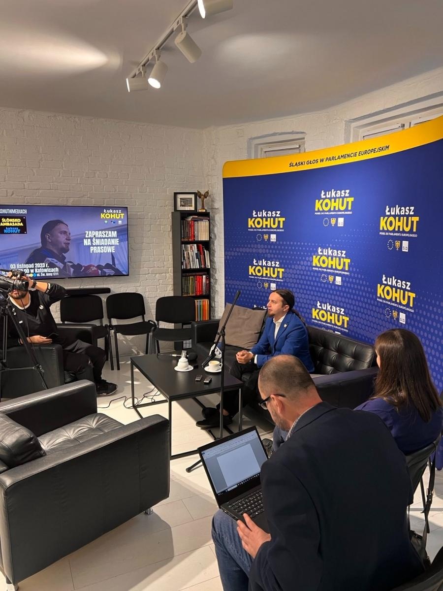 Zdjęcie w galerii na portalu naszraciborz.pl: Europoseł Łukasz Kohut o sytuacji umowy społecznej dla górnictwa wiadomości z regionu