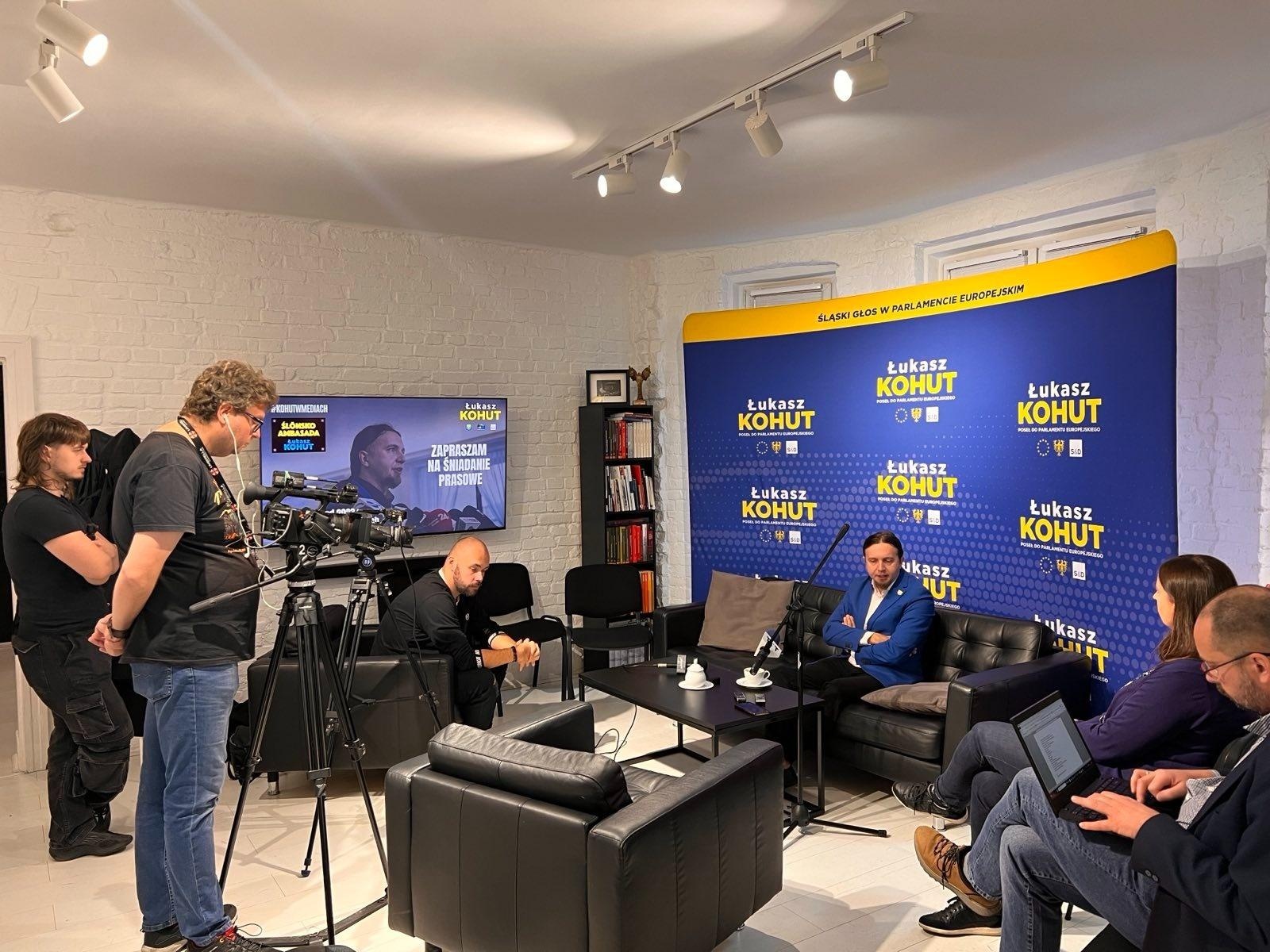 Zdjęcie w galerii na portalu naszraciborz.pl: Europoseł Łukasz Kohut o sytuacji umowy społecznej dla górnictwa wiadomości z regionu