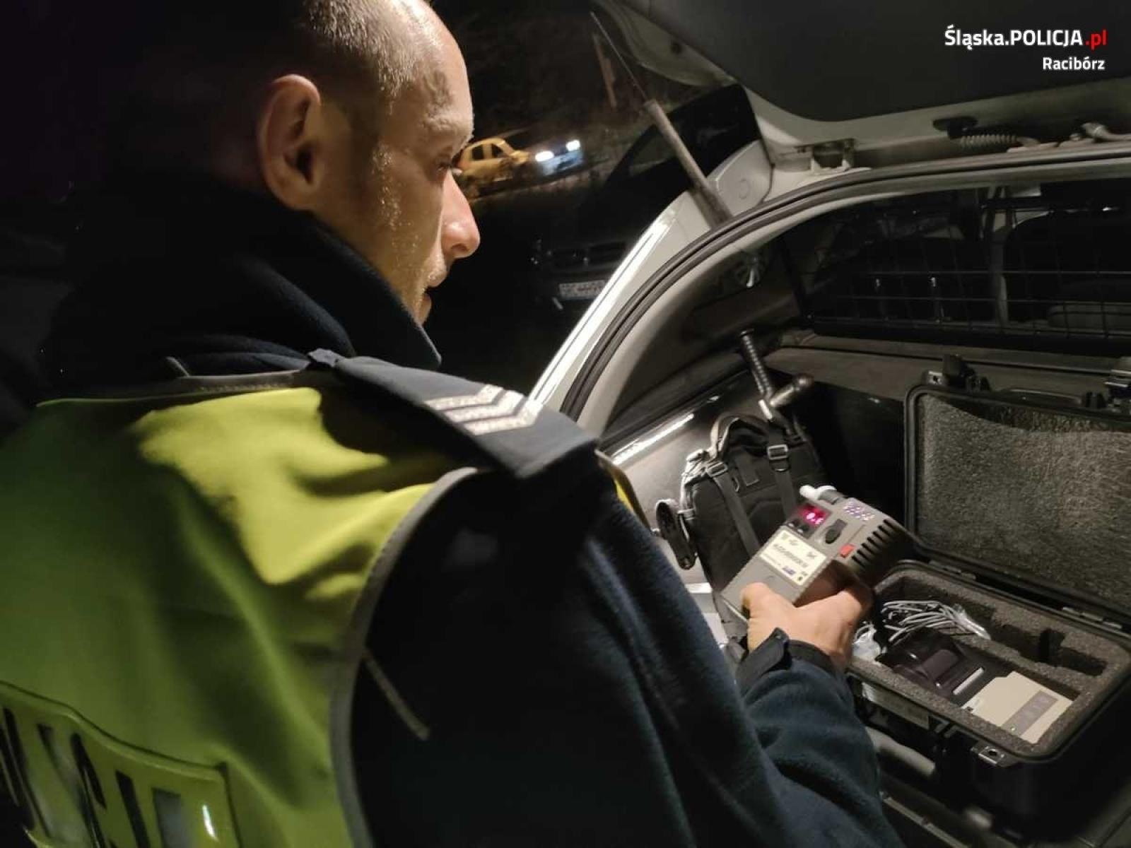 Zdjęcie w galerii na portalu naszraciborz.pl: Tysiąc kontroli i dwóch delikwentów. Podsumowanie akcji Znicz wiadomości z regionu