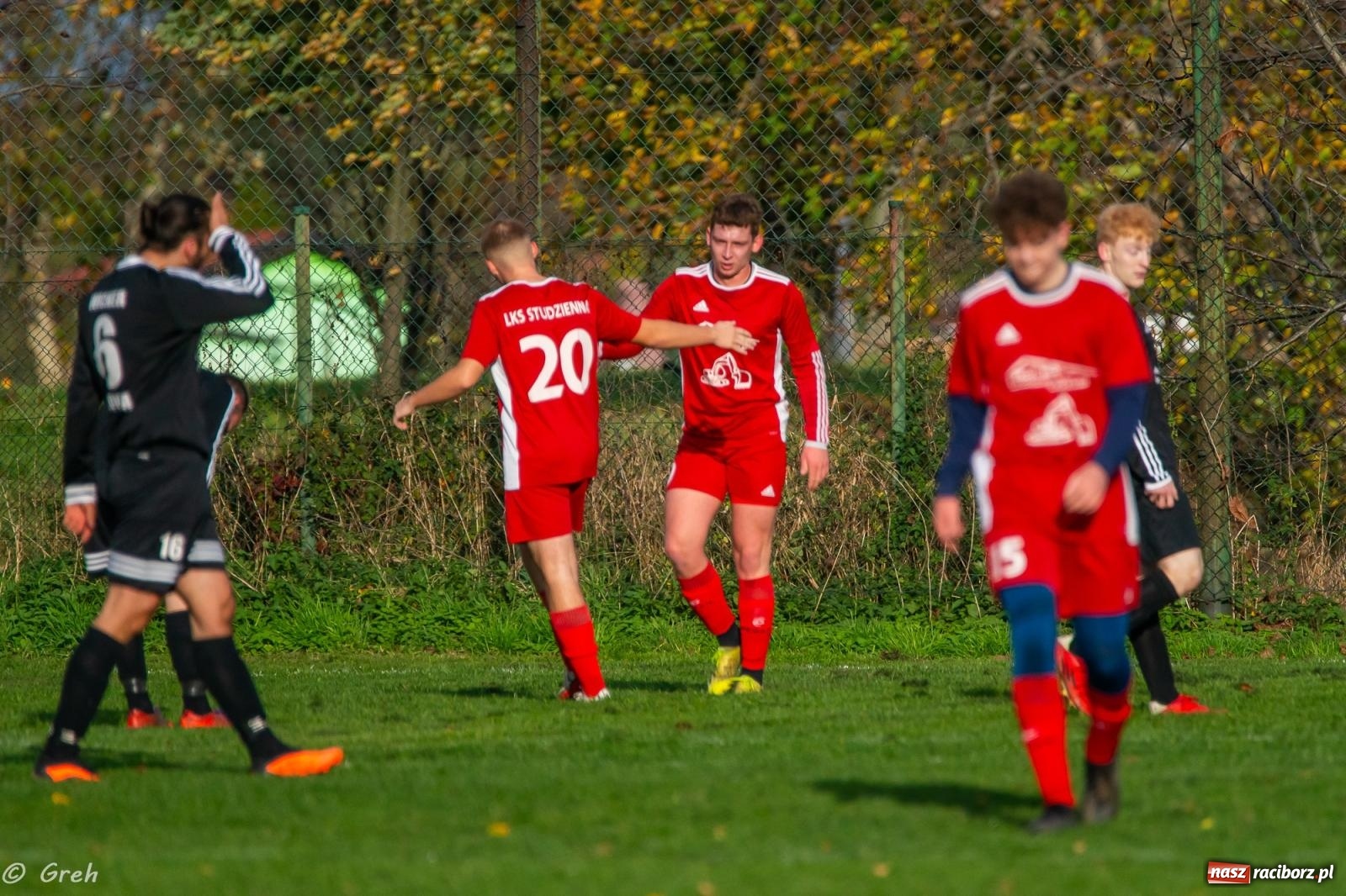 Zdjęcie w galerii na portalu naszraciborz.pl: C klasowe derby Raciborza dla rezerw Studziennej [FOTO] wiadomości z regionu