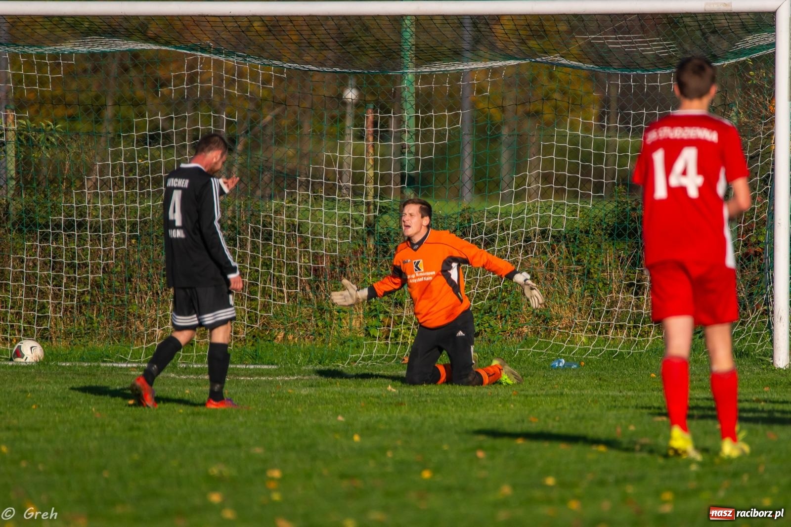 Zdjęcie w galerii na portalu naszraciborz.pl: C klasowe derby Raciborza dla rezerw Studziennej [FOTO] wiadomości z regionu