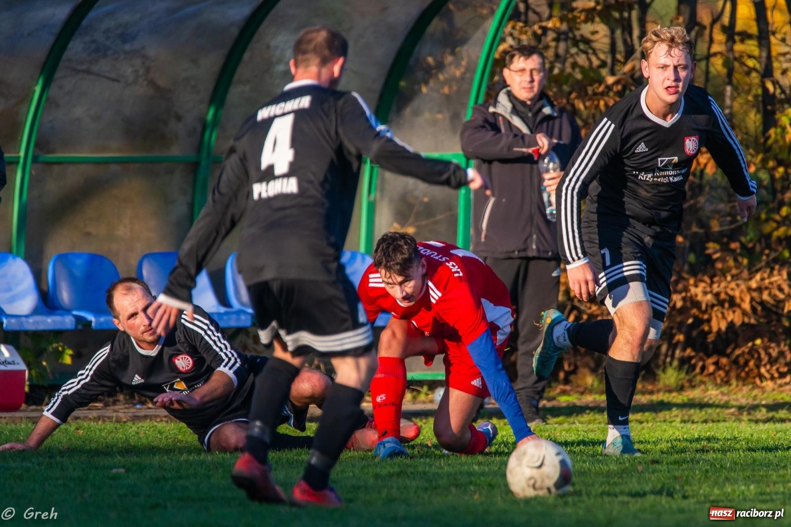 Zdjęcie w galerii na portalu naszraciborz.pl: C klasowe derby Raciborza dla rezerw Studziennej [FOTO] wiadomości z regionu
