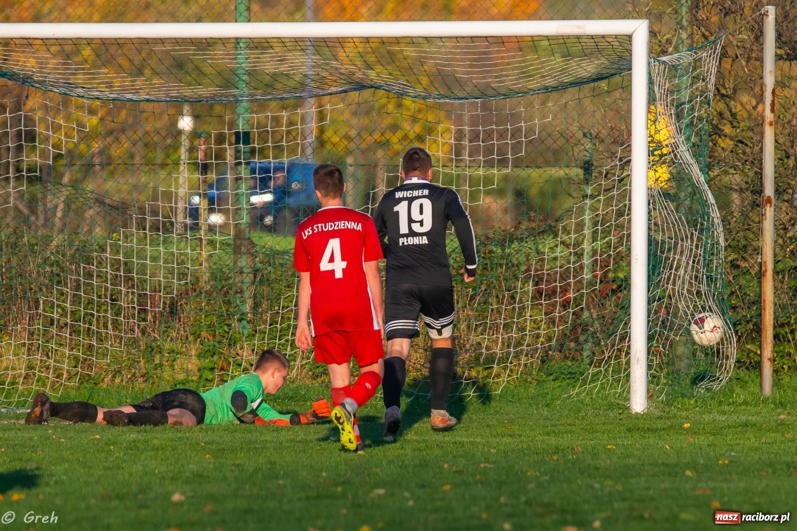 Zdjęcie w galerii na portalu naszraciborz.pl: C klasowe derby Raciborza dla rezerw Studziennej [FOTO] wiadomości z regionu