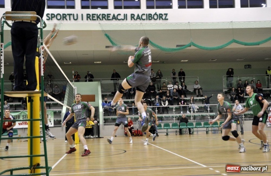 Zdjęcie w galerii na portalu naszraciborz.pl: Rafako rozgromiło Rybnik wiadomości z regionu