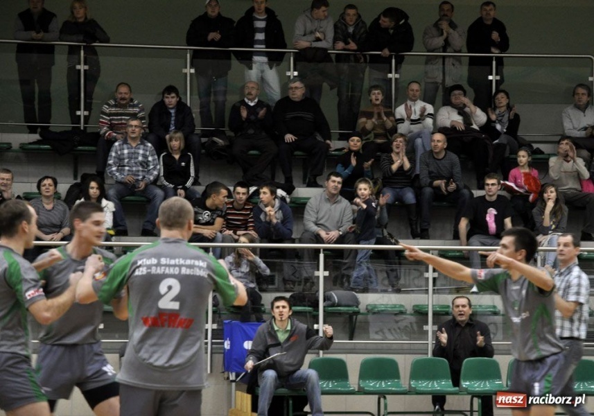 Zdjęcie w galerii na portalu naszraciborz.pl: Rafako rozgromiło Rybnik wiadomości z regionu