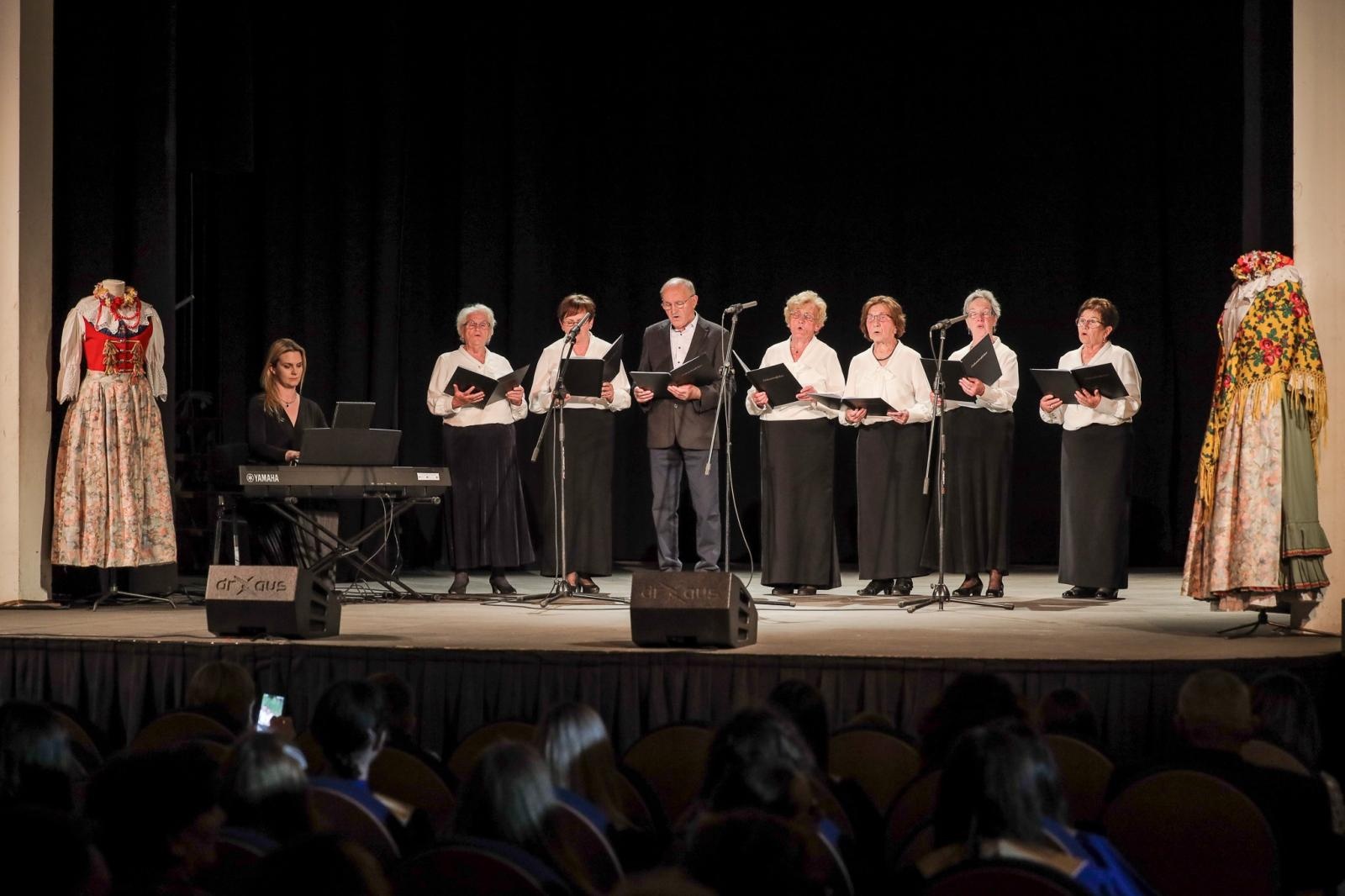 Zdjęcie w galerii na portalu naszraciborz.pl: Co nam w duszy gra. Zaproszenie na koncert muzyki chóralnej wiadomości z regionu