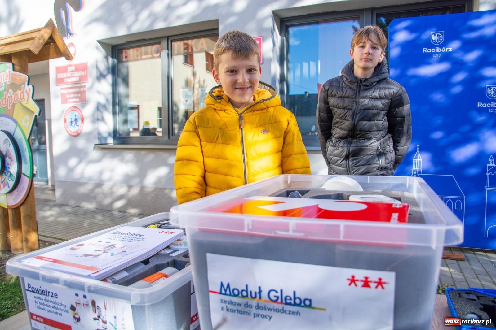 Zdjęcie w galerii na portalu naszraciborz.pl: W Markowicach otwarto ekopracownię pod chmurką [FOTO i WIDEO] wiadomości z regionu