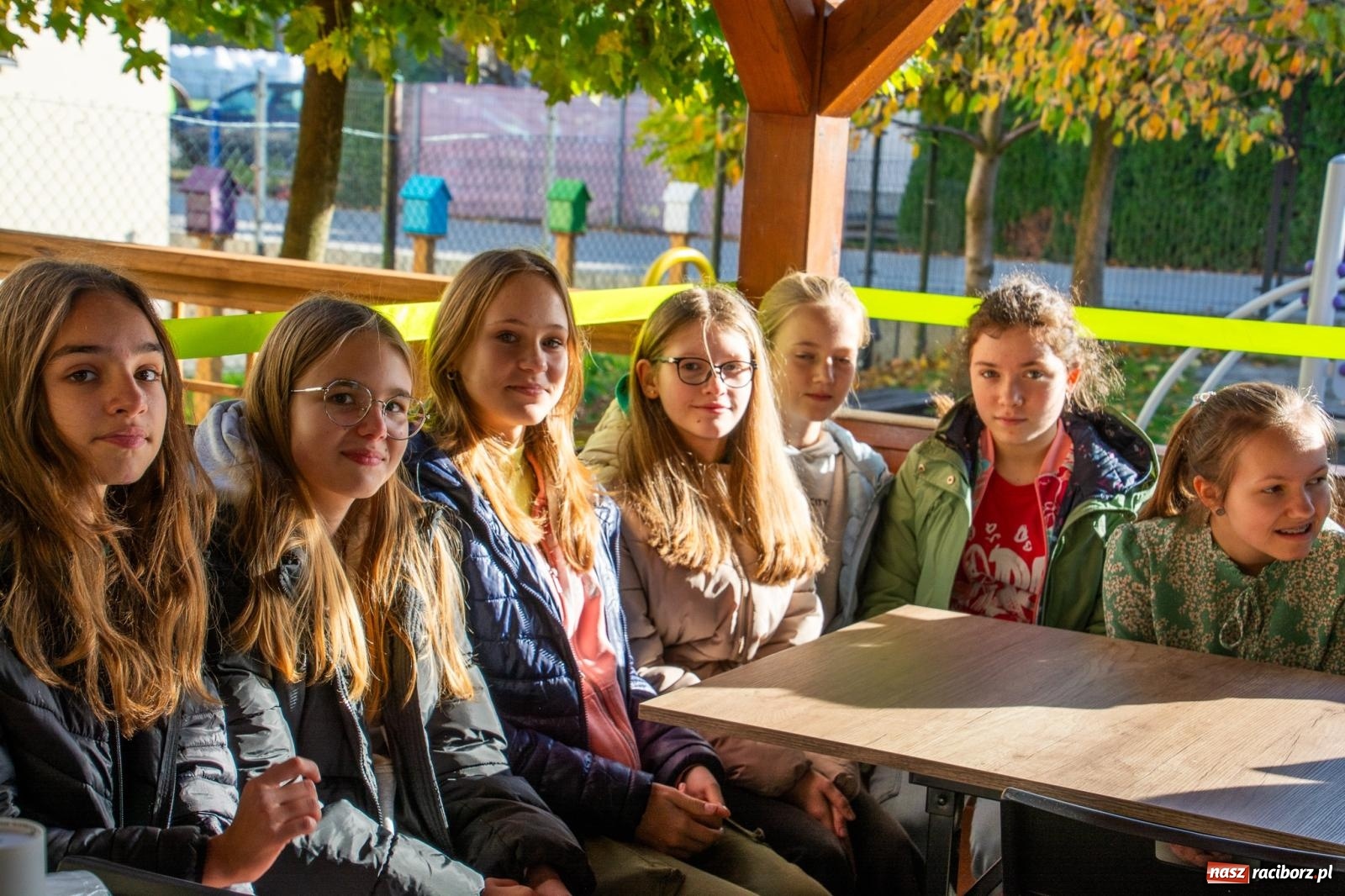 Zdjęcie w galerii na portalu naszraciborz.pl: W Markowicach otwarto ekopracownię pod chmurką [FOTO i WIDEO] wiadomości z regionu