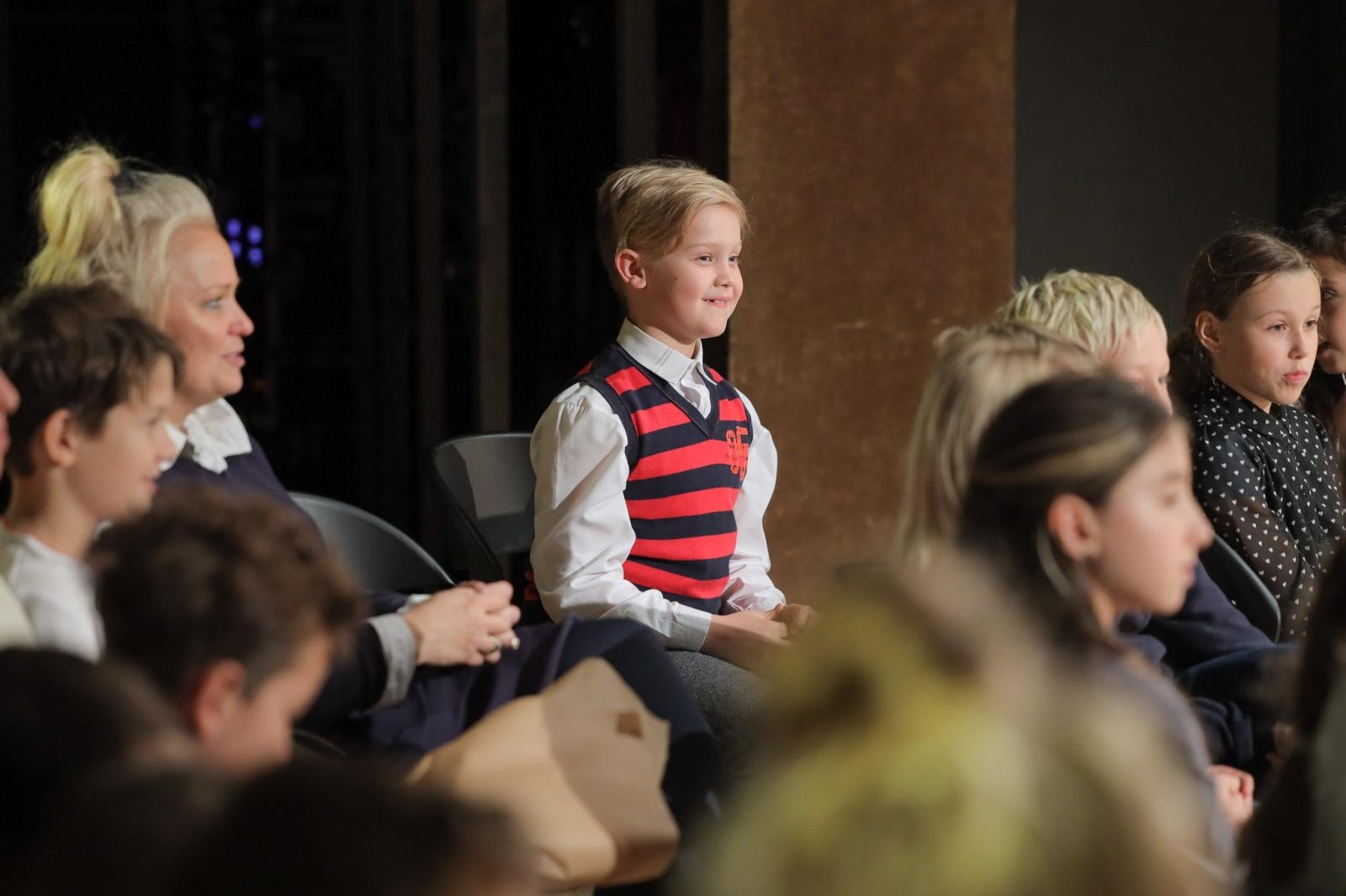 Zdjęcie w galerii na portalu naszraciborz.pl: Nieoczywiste instrumenty perkusyjne bohaterem kolejnych koncertów umuzykalniających wiadomości z regionu