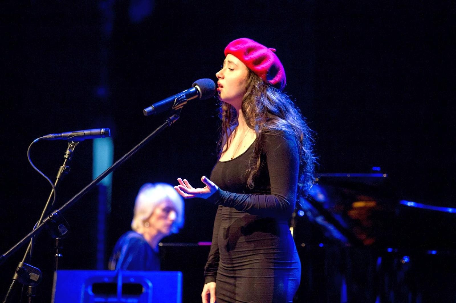 Zdjęcie w galerii na portalu naszraciborz.pl: Uczniowie i nauczyciele stają do pojedynku wiadomości z regionu