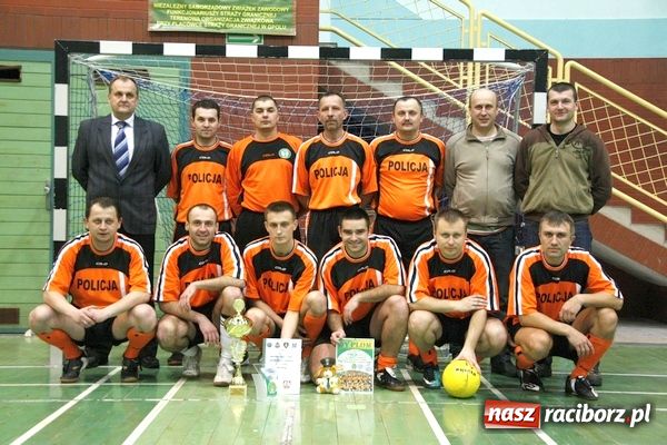 Zdjęcie w galerii na portalu naszraciborz.pl: Wygrali policjanci wiadomości z regionu