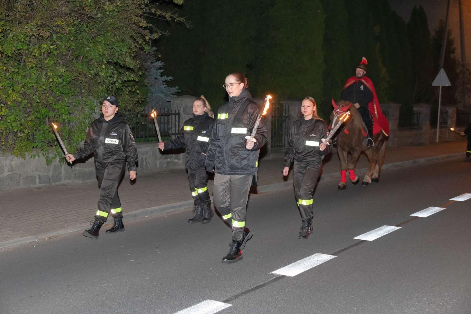 Zdjęcie w galerii na portalu naszraciborz.pl: Święty Marcin i pyszne rogale w Krzyżanowicach wiadomości z regionu