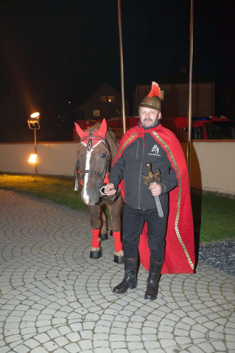 Zdjęcie w galerii na portalu naszraciborz.pl: Święty Marcin i pyszne rogale w Krzyżanowicach wiadomości z regionu