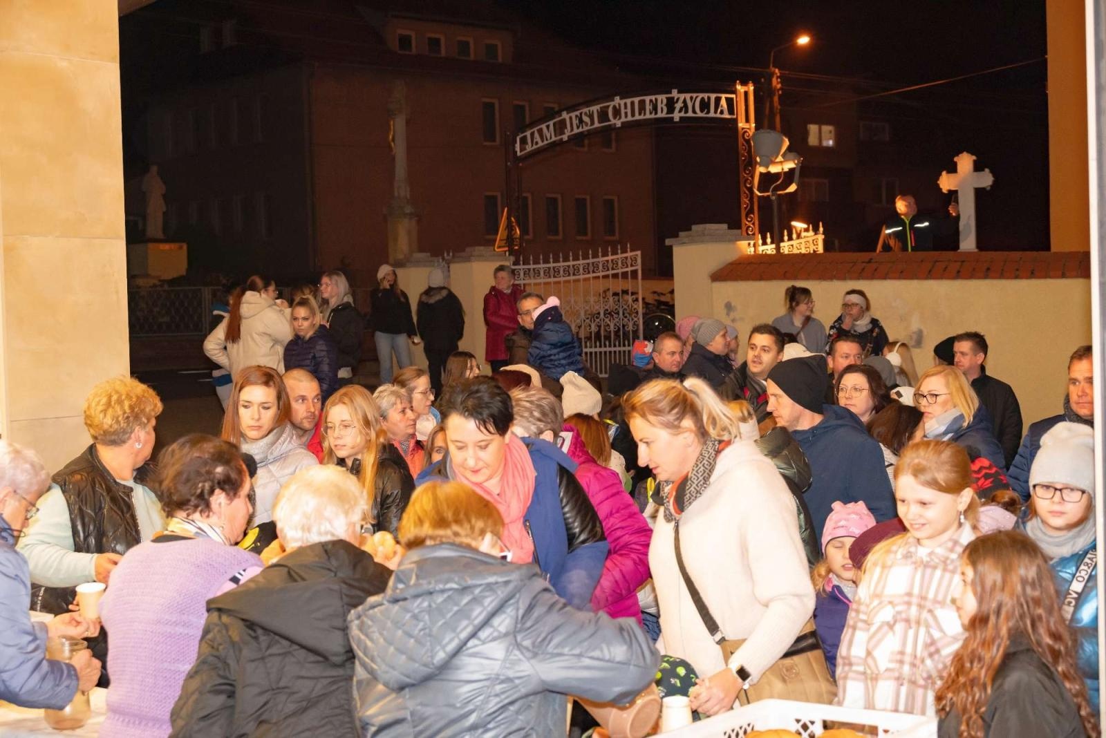 Zdjęcie w galerii na portalu naszraciborz.pl: Święty Marcin i pyszne rogale w Krzyżanowicach wiadomości z regionu