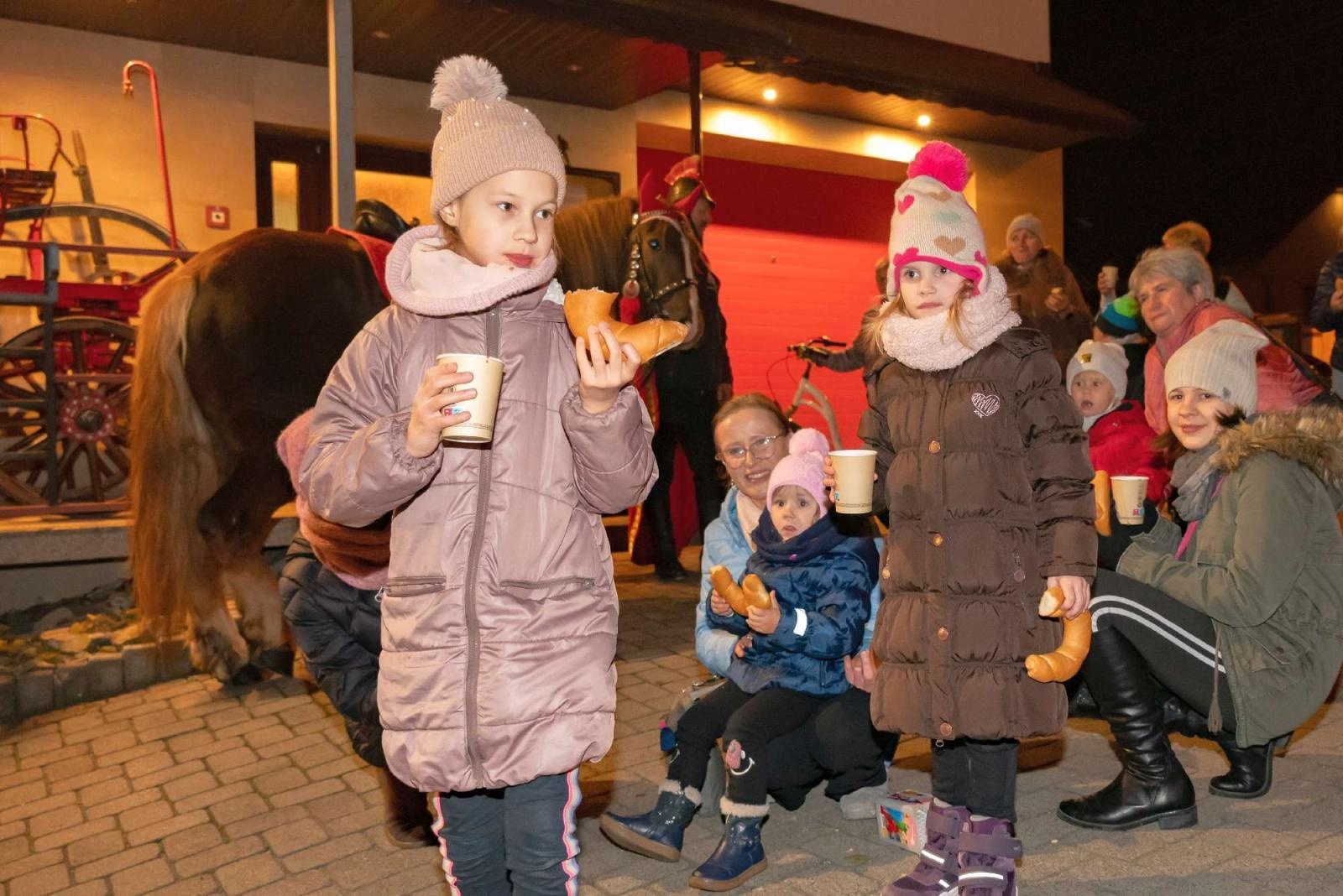 Zdjęcie w galerii na portalu naszraciborz.pl: Święty Marcin i pyszne rogale w Krzyżanowicach wiadomości z regionu