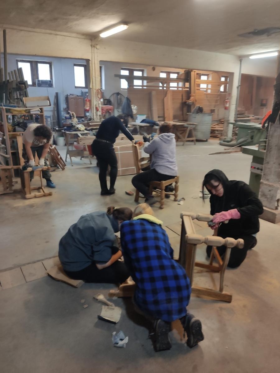 Zdjęcie w galerii na portalu naszraciborz.pl: Architektura w służbie ekologii - nauka podstaw budownictwa organicznego wiadomości z regionu