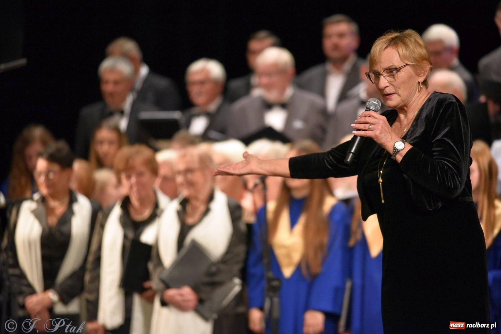 Zdjęcie w galerii na portalu naszraciborz.pl: Co nam w duszy gra. Koncert muzyki chóralnej w Strzesze wiadomości z regionu