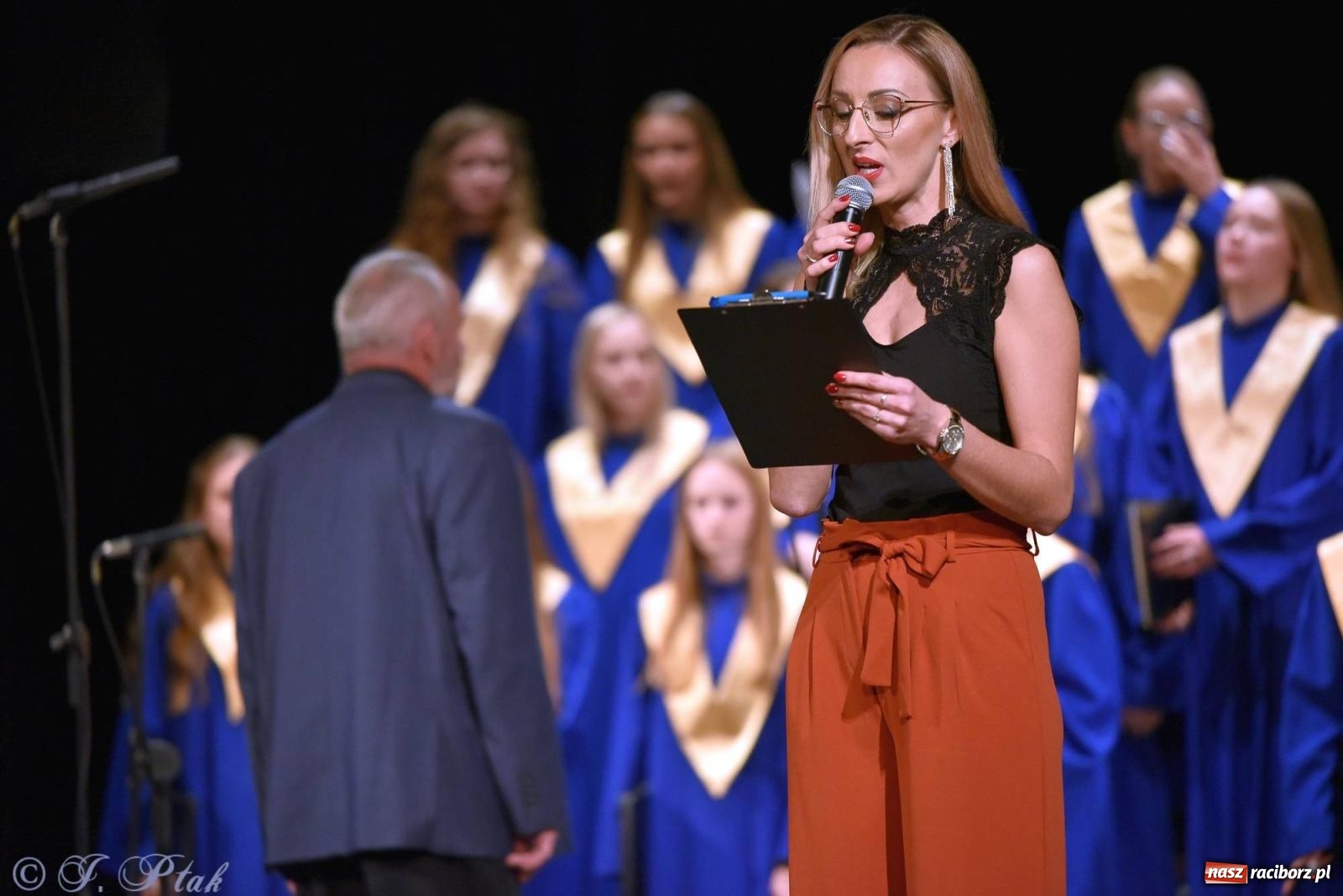 Zdjęcie w galerii na portalu naszraciborz.pl: Co nam w duszy gra. Koncert muzyki chóralnej w Strzesze wiadomości z regionu