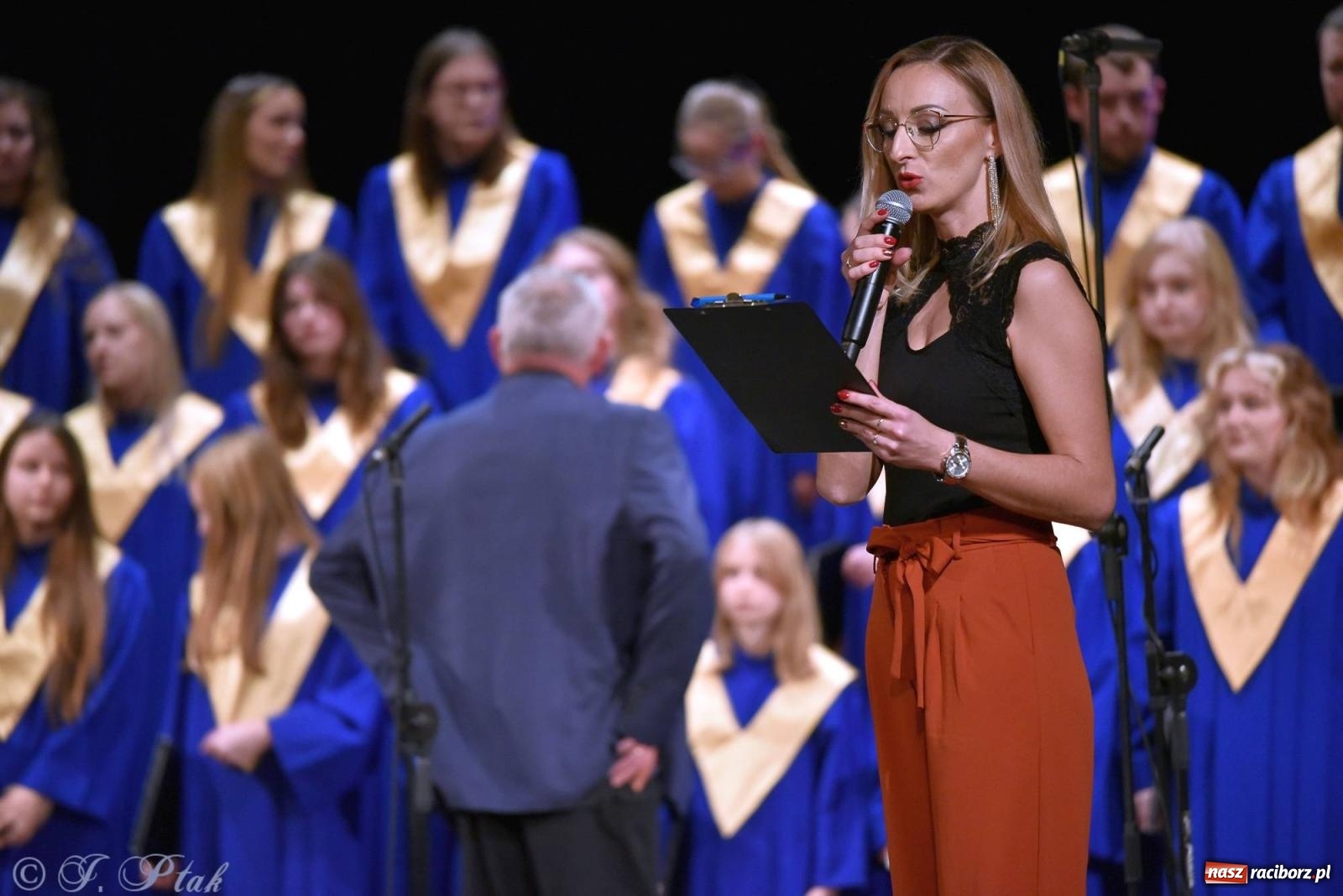 Zdjęcie w galerii na portalu naszraciborz.pl: Co nam w duszy gra. Koncert muzyki chóralnej w Strzesze wiadomości z regionu