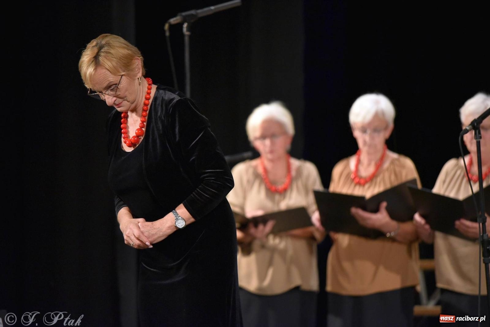 Zdjęcie w galerii na portalu naszraciborz.pl: Co nam w duszy gra. Koncert muzyki chóralnej w Strzesze wiadomości z regionu