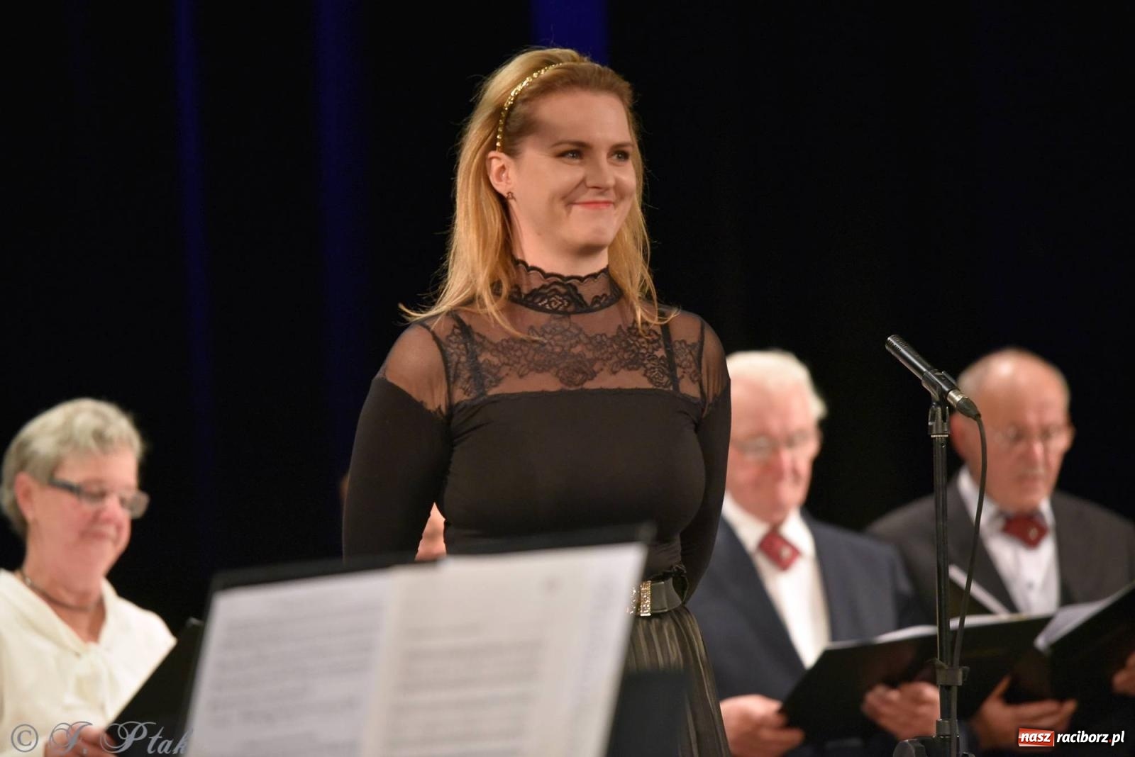 Zdjęcie w galerii na portalu naszraciborz.pl: Co nam w duszy gra. Koncert muzyki chóralnej w Strzesze wiadomości z regionu