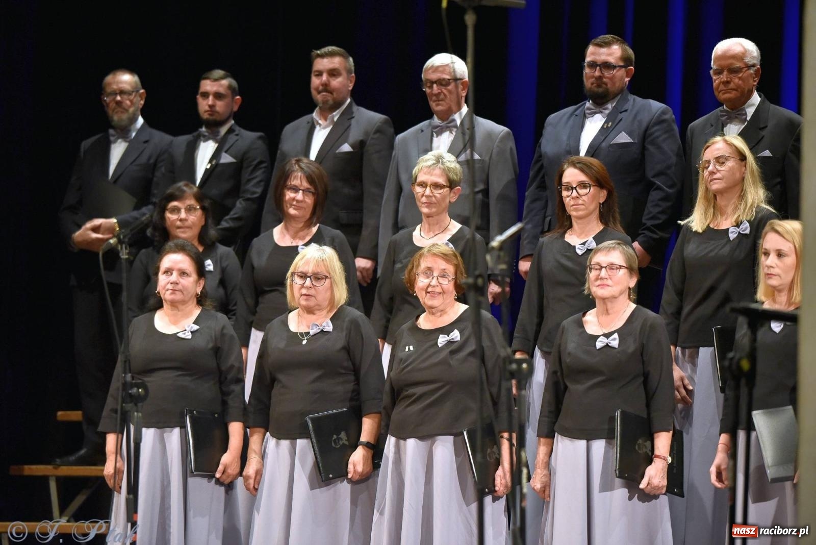 Zdjęcie w galerii na portalu naszraciborz.pl: Co nam w duszy gra. Koncert muzyki chóralnej w Strzesze wiadomości z regionu