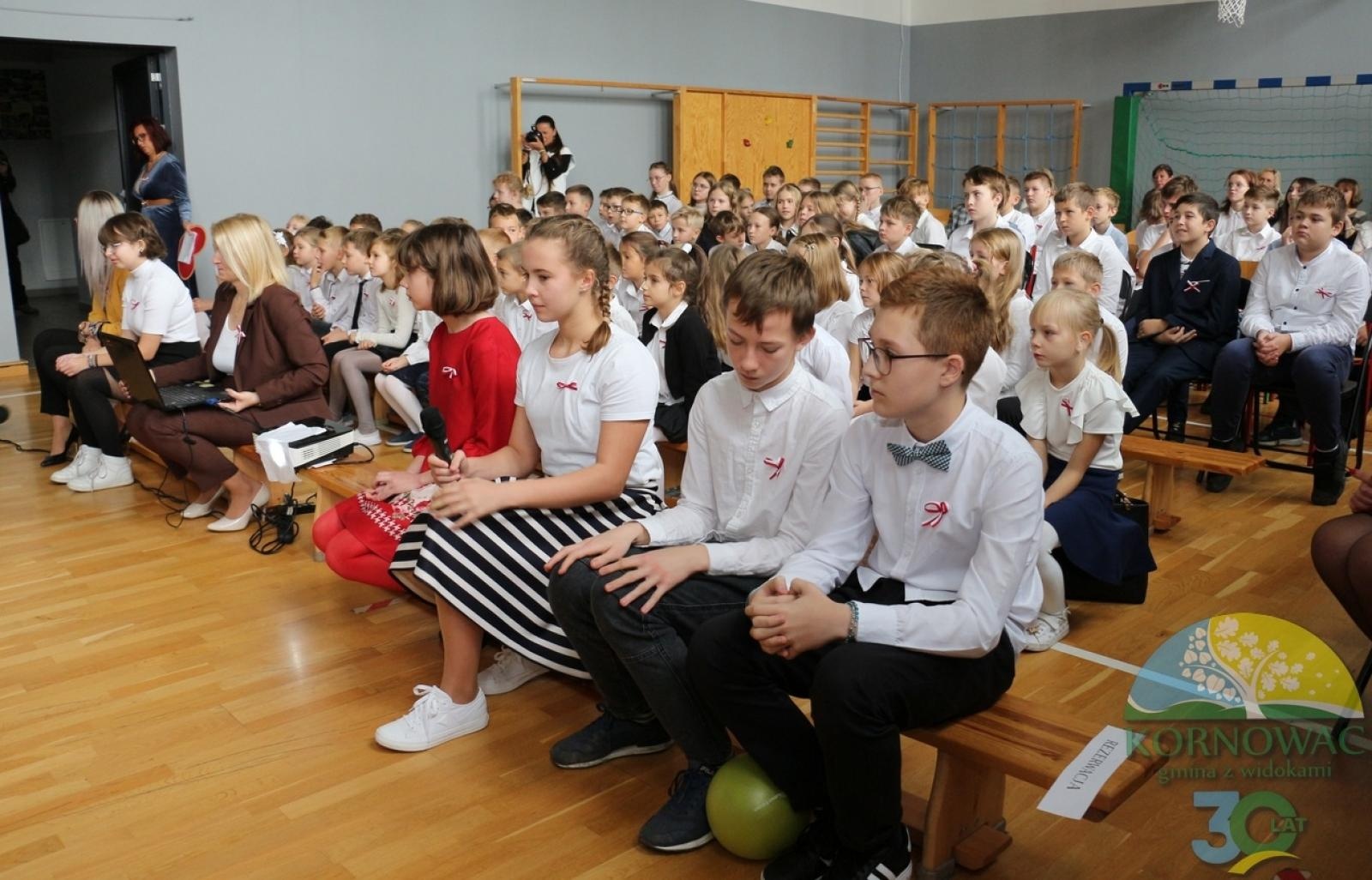 Zdjęcie w galerii na portalu naszraciborz.pl: ZSP w Kobyli ma patrona. To Janusz Korczak wiadomości z regionu