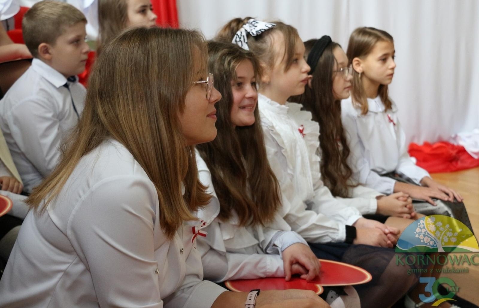 Zdjęcie w galerii na portalu naszraciborz.pl: ZSP w Kobyli ma patrona. To Janusz Korczak wiadomości z regionu
