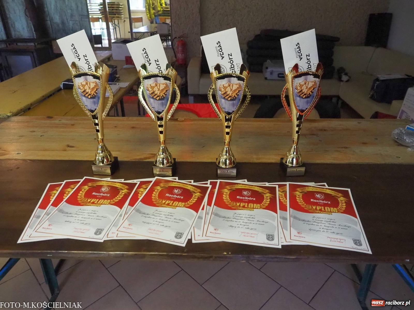 Zdjęcie w galerii na portalu naszraciborz.pl: Jedenaście strzałów na 11 listopada wiadomości z regionu