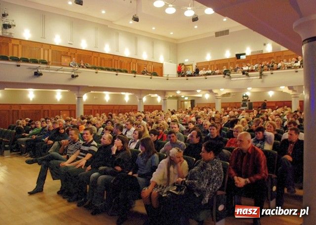 Zdjęcie w galerii na portalu naszraciborz.pl: Mariolka po raz drugi zdobyła Racibórz wiadomości z regionu