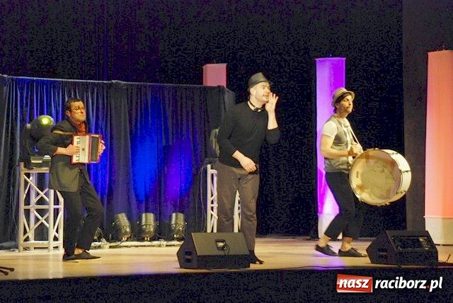 Zdjęcie w galerii na portalu naszraciborz.pl: Mariolka po raz drugi zdobyła Racibórz wiadomości z regionu