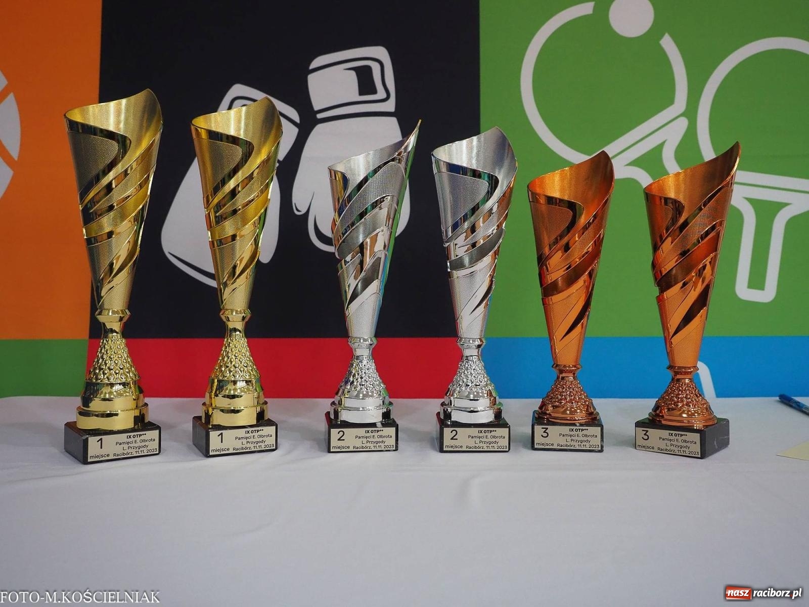 Zdjęcie w galerii na portalu naszraciborz.pl: Brydżyści z całej Polski zjechali do Raciborza wiadomości z regionu