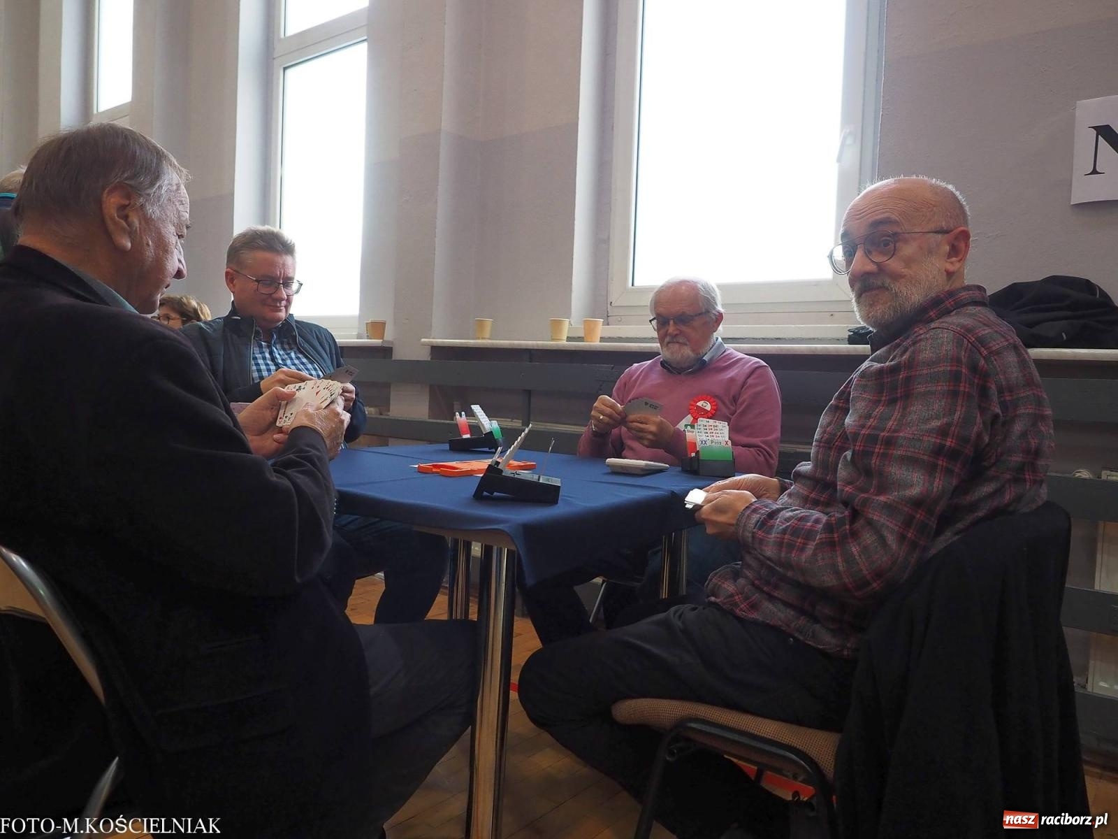 Zdjęcie w galerii na portalu naszraciborz.pl: Brydżyści z całej Polski zjechali do Raciborza wiadomości z regionu