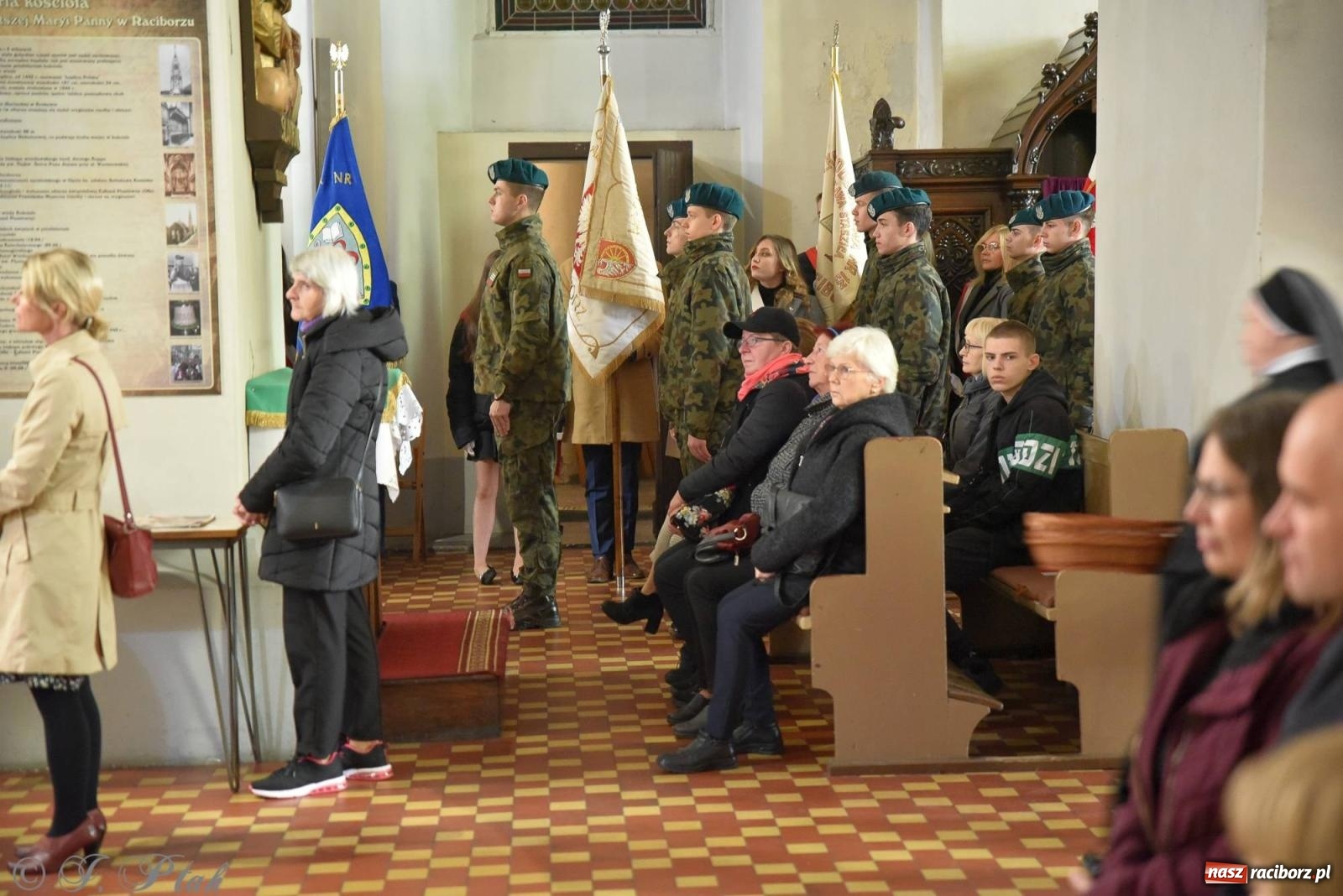 Zdjęcie w galerii na portalu naszraciborz.pl: Nie jest dana na zawsze. Racibórz świętuje odzyskanie niepodległości [FOTO i WIDEO] wiadomości z regionu