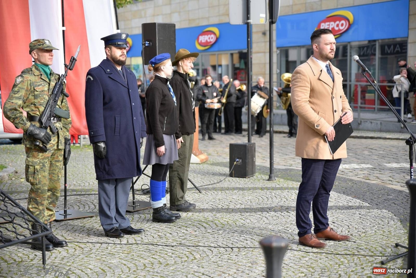 Zdjęcie w galerii na portalu naszraciborz.pl: Nie jest dana na zawsze. Racibórz świętuje odzyskanie niepodległości [FOTO i WIDEO] wiadomości z regionu