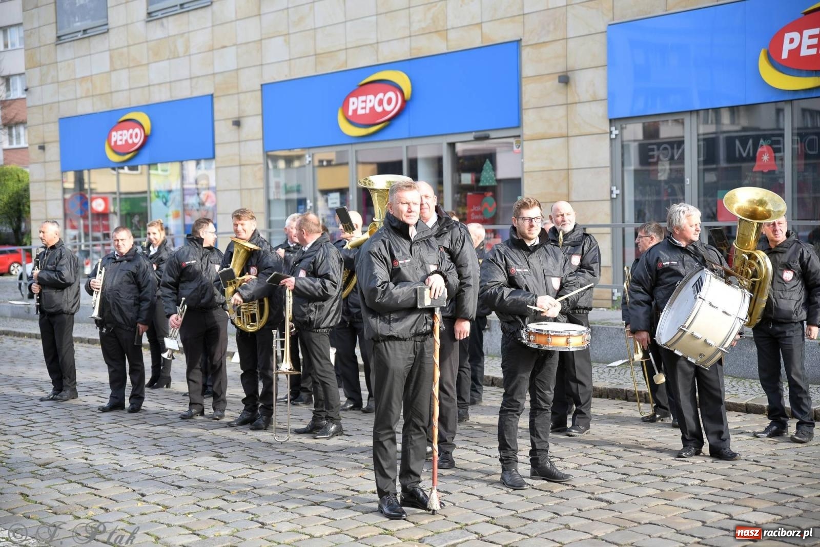 Zdjęcie w galerii na portalu naszraciborz.pl: Nie jest dana na zawsze. Racibórz świętuje odzyskanie niepodległości [FOTO i WIDEO] wiadomości z regionu