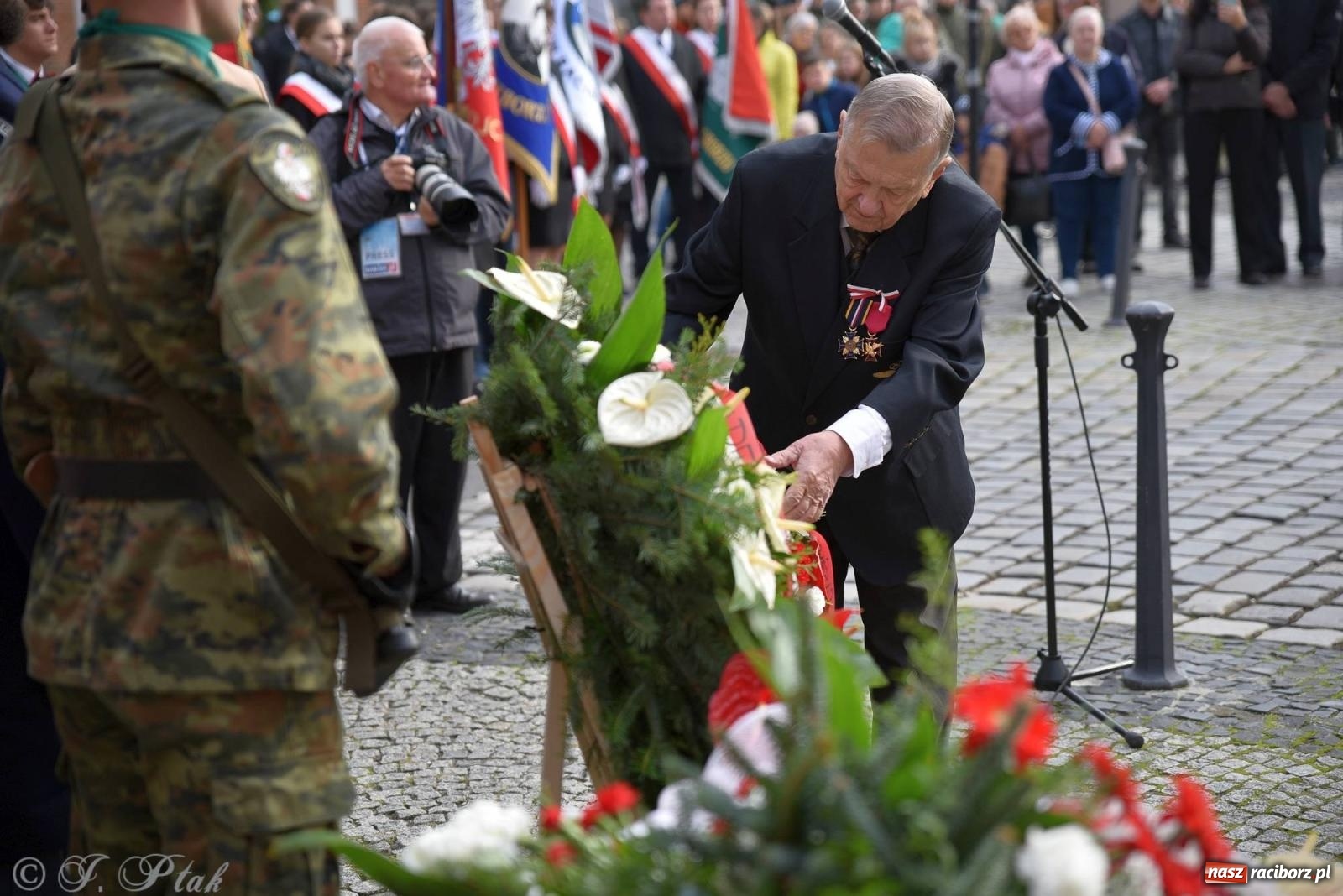 Zdjęcie w galerii na portalu naszraciborz.pl: Nie jest dana na zawsze. Racibórz świętuje odzyskanie niepodległości [FOTO i WIDEO] wiadomości z regionu