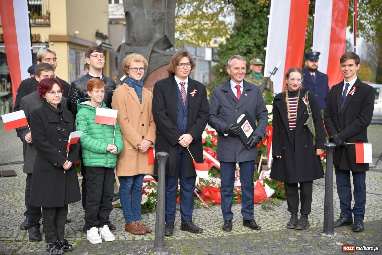 Zdjęcie w galerii na portalu naszraciborz.pl: Nie jest dana na zawsze. Racibórz świętuje odzyskanie niepodległości [FOTO i WIDEO] wiadomości z regionu