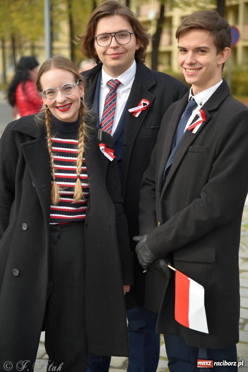Zdjęcie w galerii na portalu naszraciborz.pl: Nie jest dana na zawsze. Racibórz świętuje odzyskanie niepodległości [FOTO i WIDEO] wiadomości z regionu