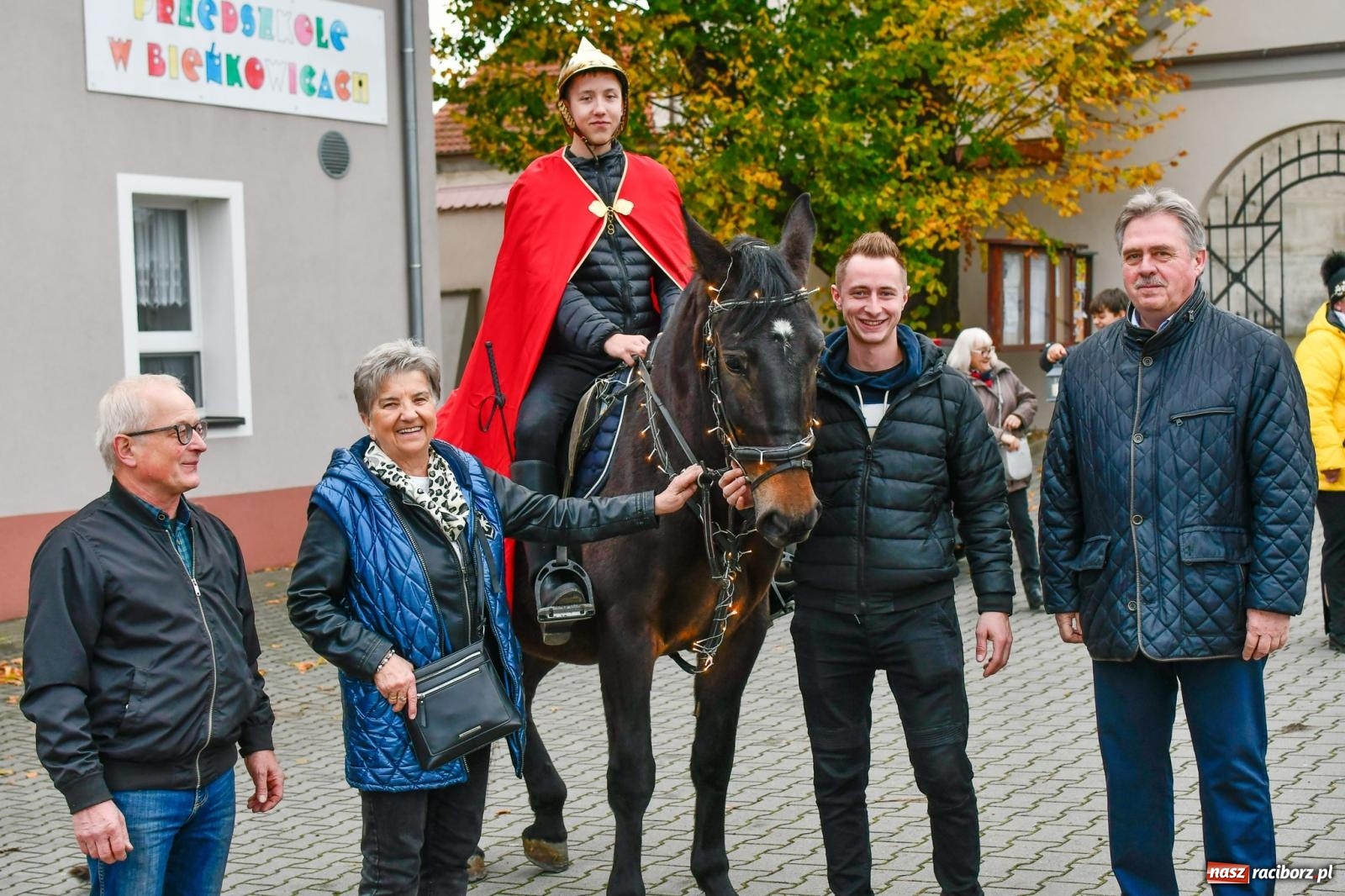 Zdjęcie w galerii na portalu naszraciborz.pl: W Bieńkowicach wspomniano św. Marcina wiadomości z regionu