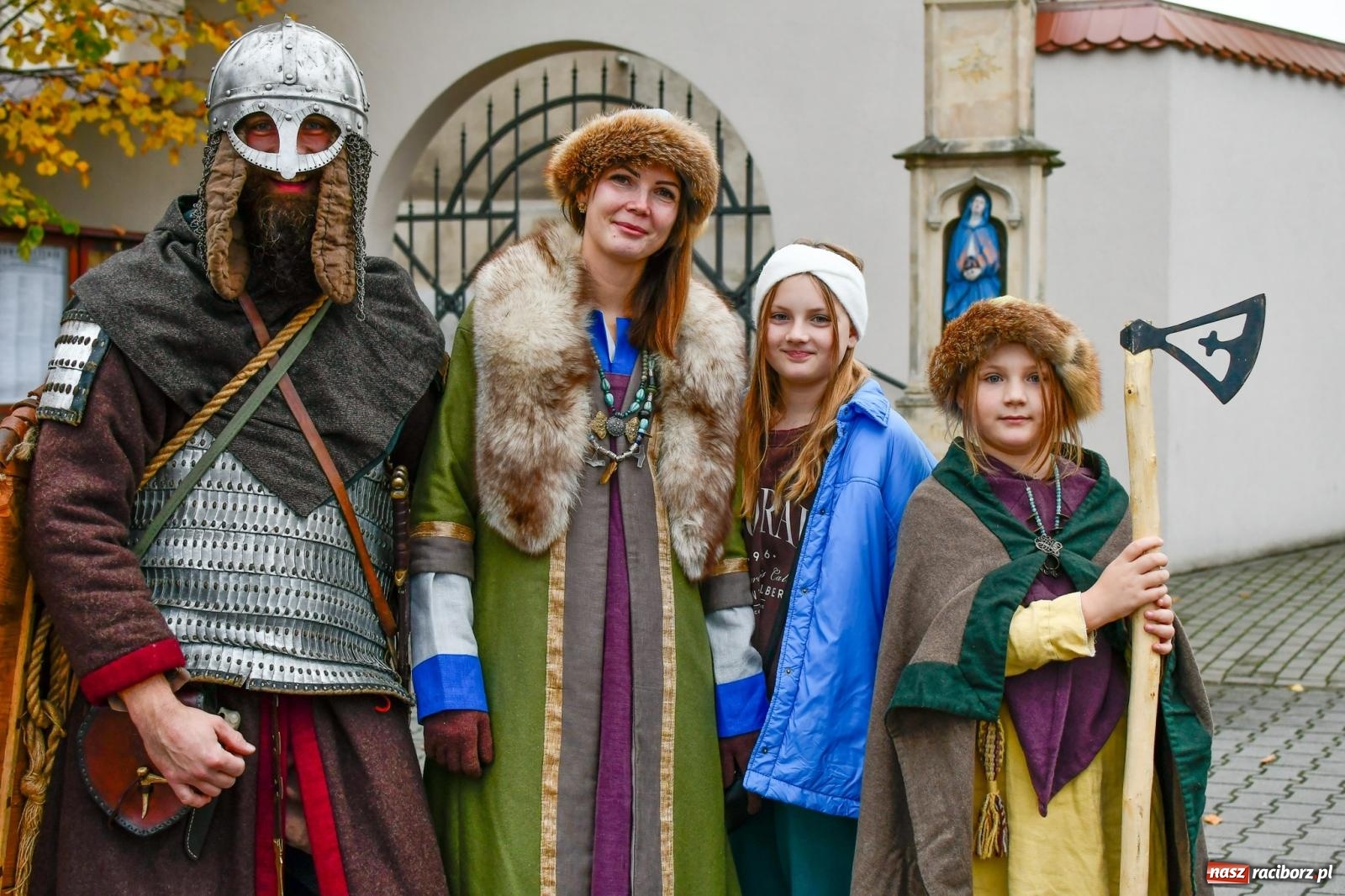 Zdjęcie w galerii na portalu naszraciborz.pl: W Bieńkowicach wspomniano św. Marcina wiadomości z regionu