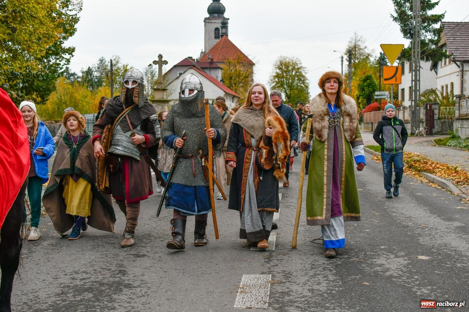 Zdjęcie w galerii na portalu naszraciborz.pl: W Bieńkowicach wspomniano św. Marcina wiadomości z regionu